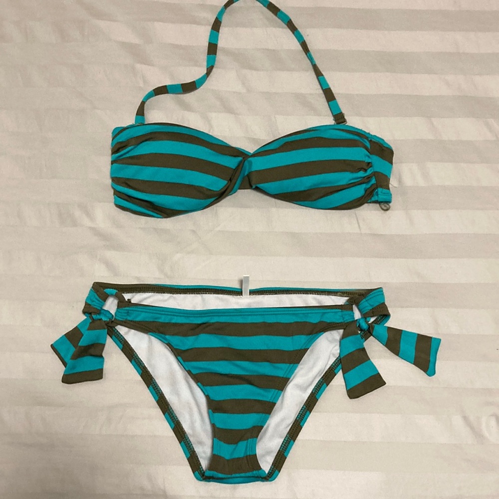 Ella Moss 2-piece bikini